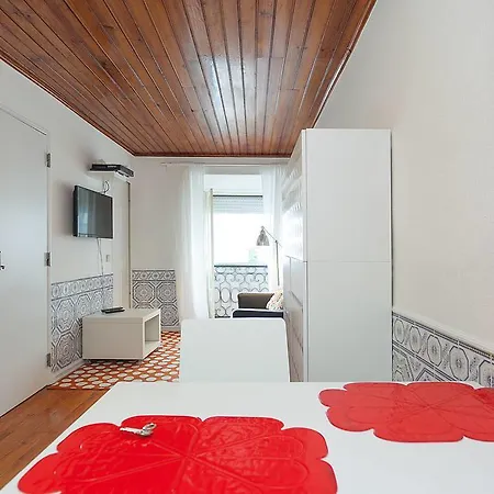 ゲストハウス Santo Antonio House *