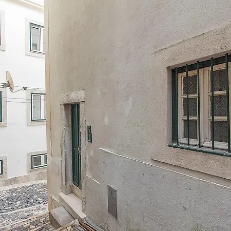 Santo Antonio House Гостевой дом Лиссабон